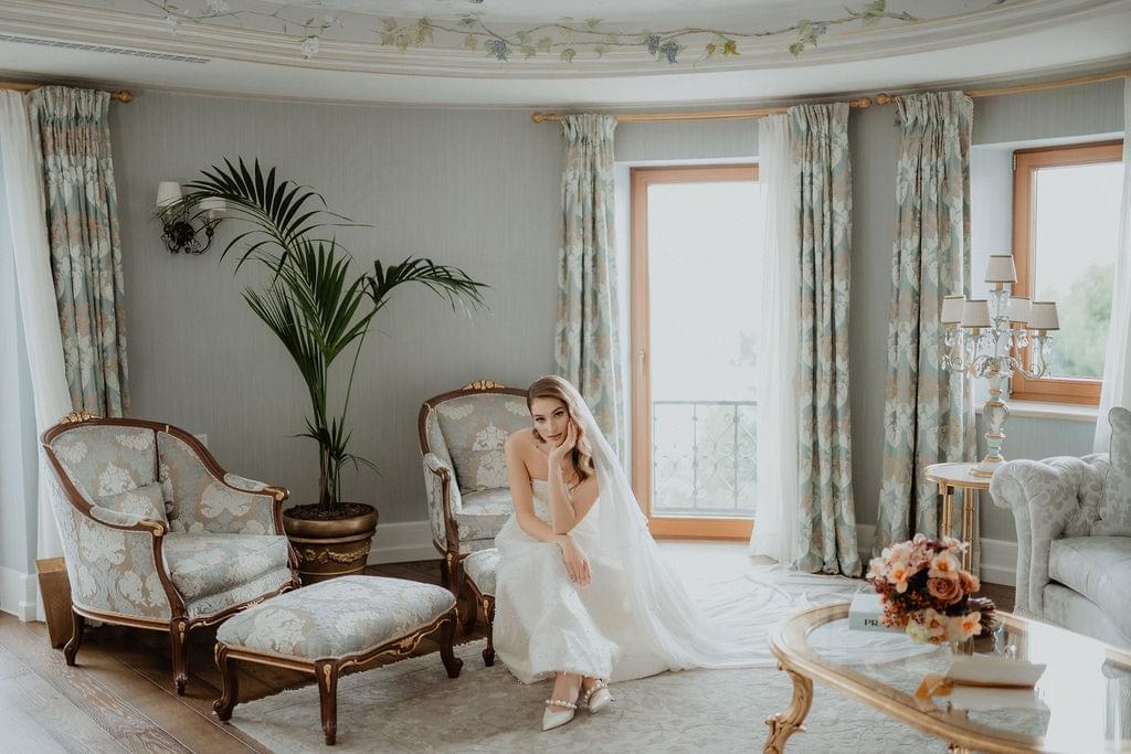 Korzetirana midi vjenčanica Audrey - Slika 4