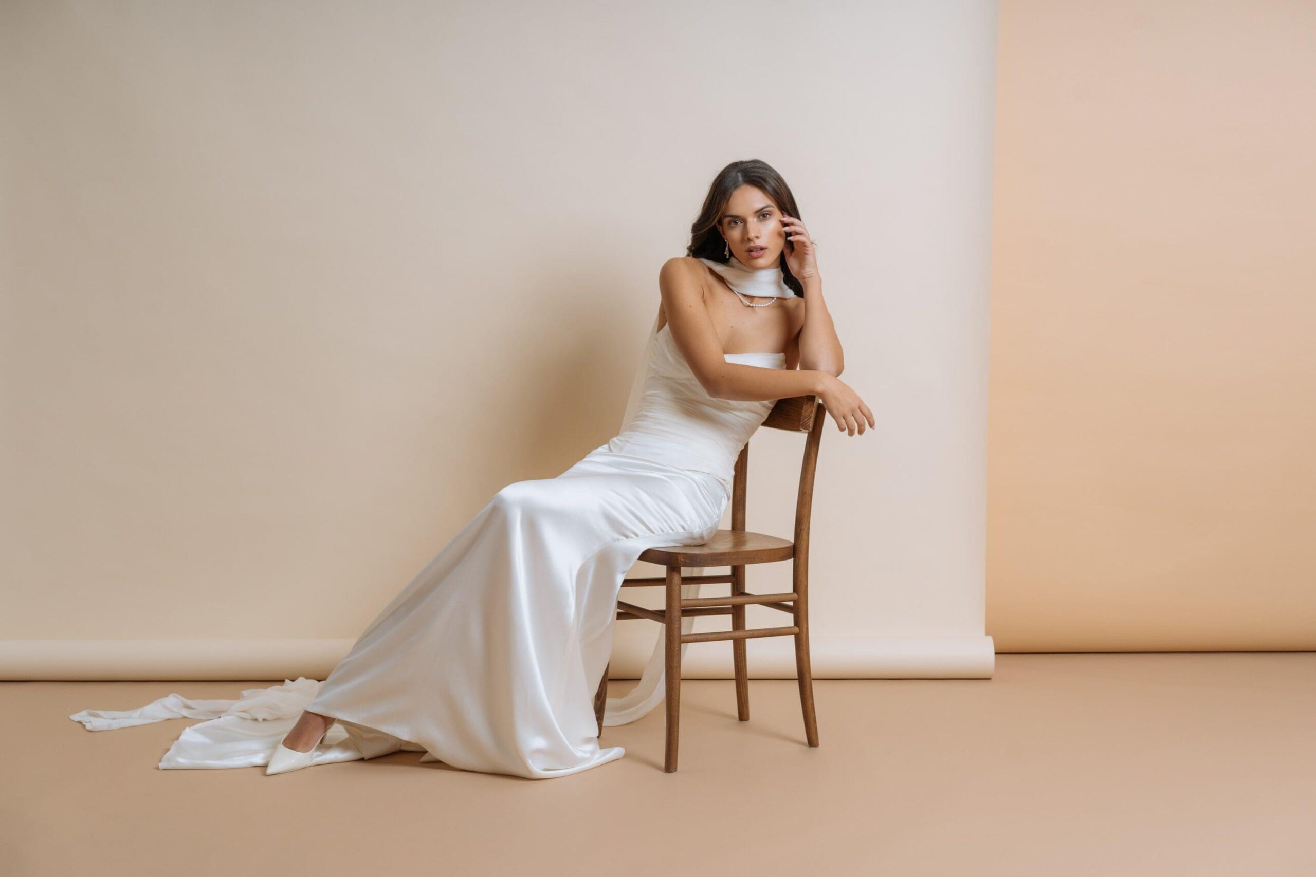 Elegantan i moderan vjenčani set NOEMI - Image 2